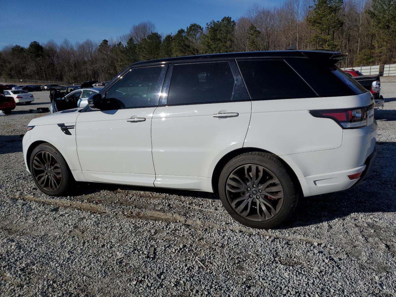 2016 Land Rover Range Rover - Image 2