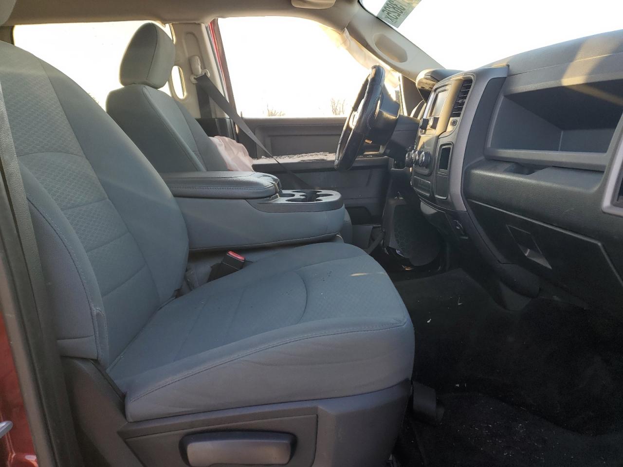 2017 RAM 1500 - Image 7