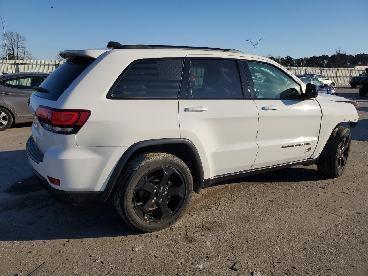 2021 Jeep Grand Cherokee - Image 3