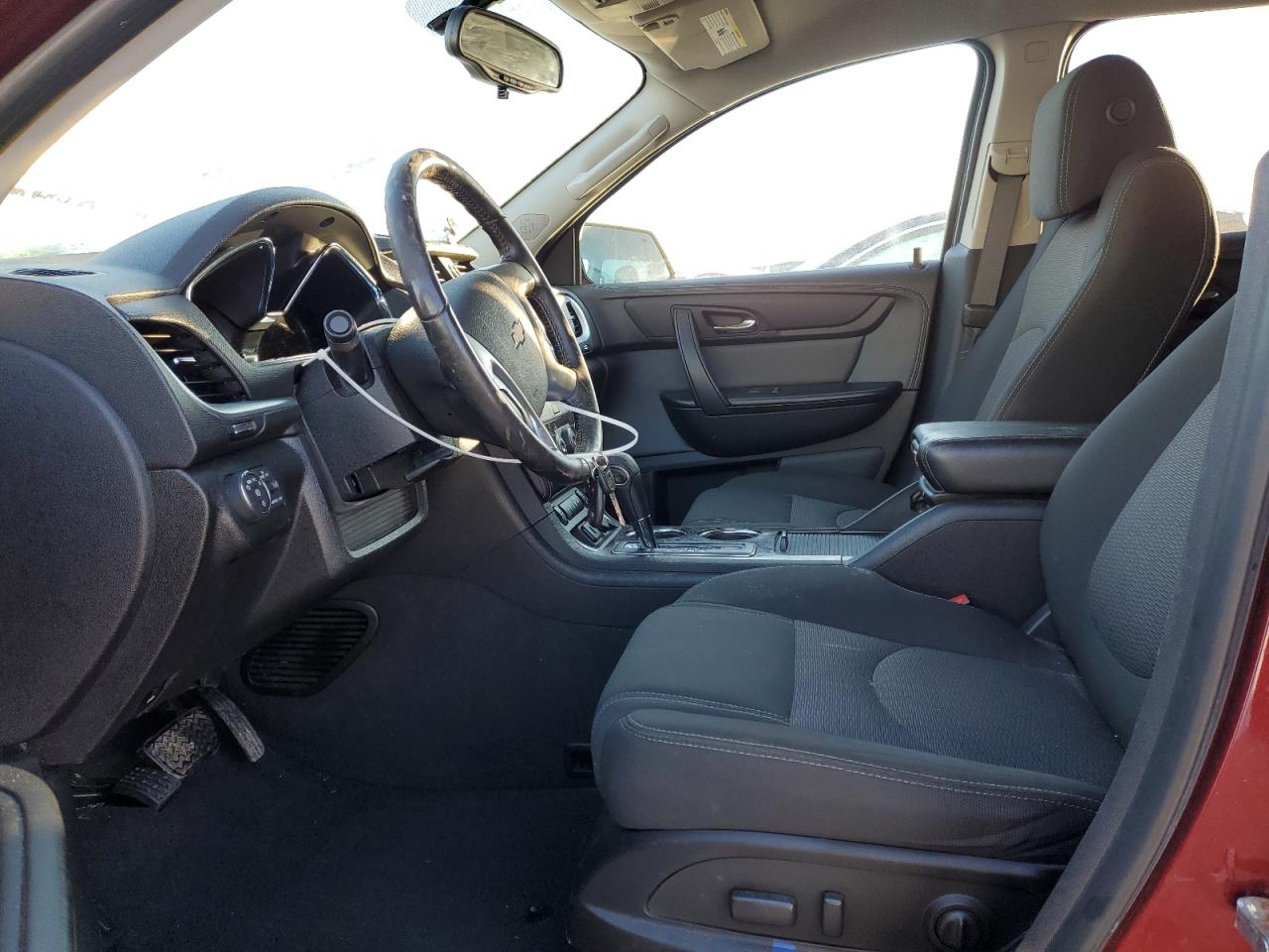 2017 Chevrolet Traverse - Image 7