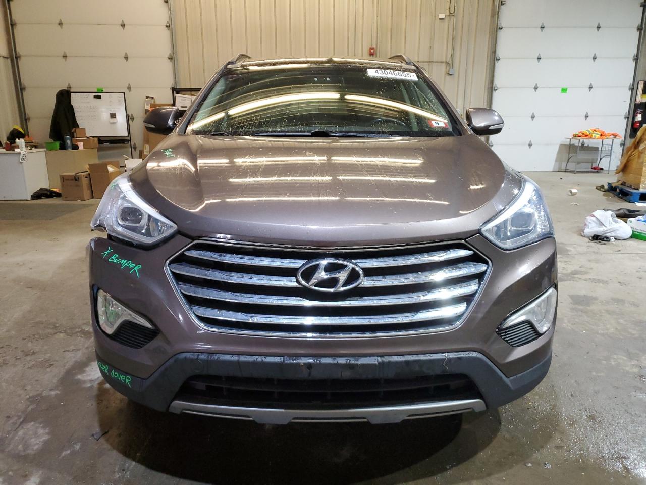 2014 Hyundai Santa Fe - Image 5
