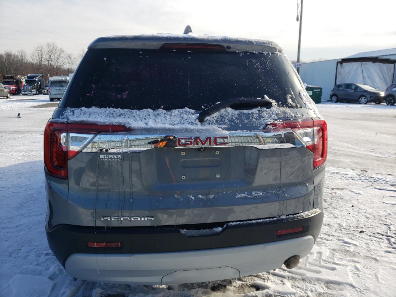 2021 GMC Acadia - Image 6