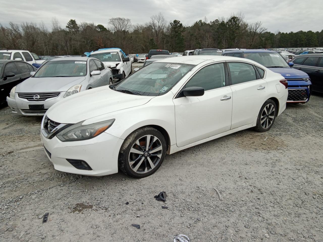 VIN 1N4AL3AP5HC295346 2017 NISSAN ALTIMA no.1