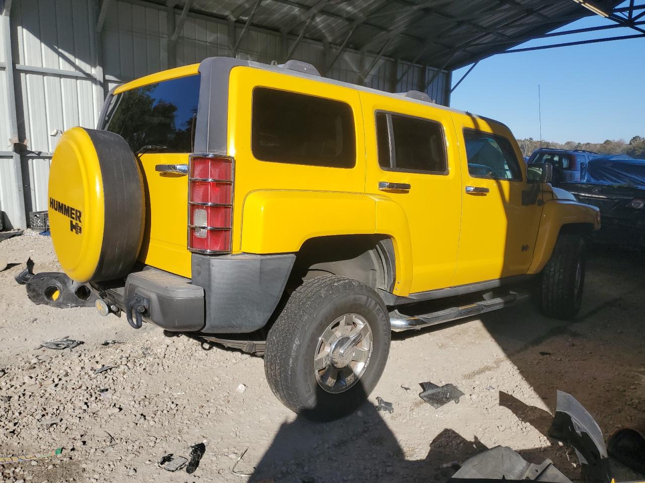 2006 Hummer H3 - Image 3