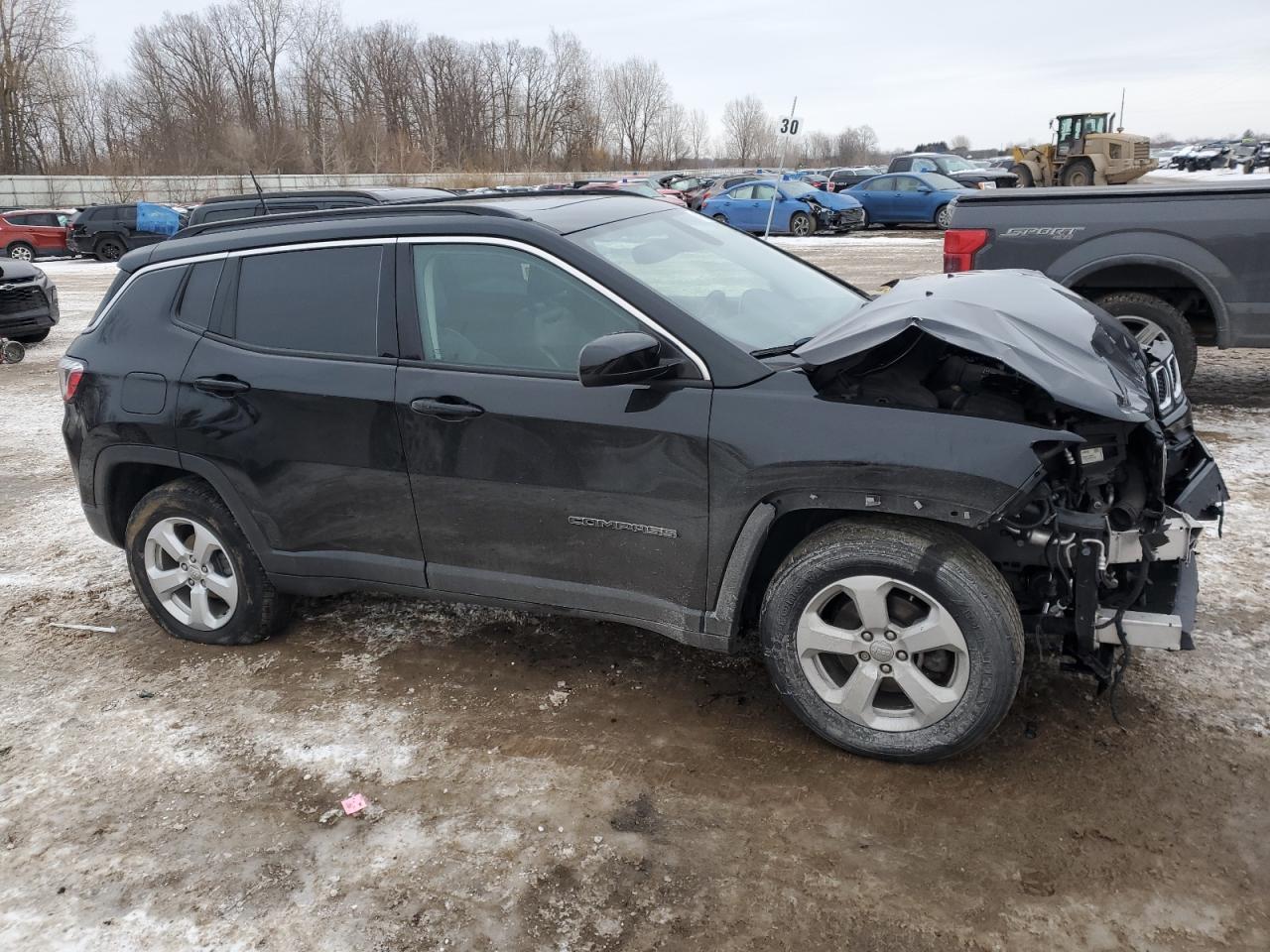 2018 Jeep Compass - Image 4