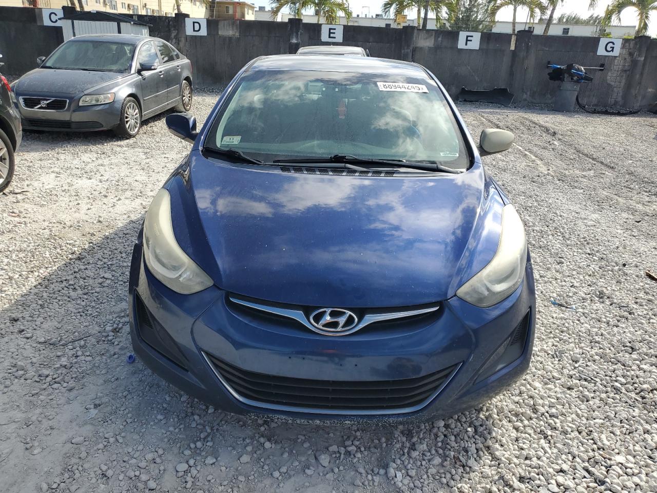 2015 Hyundai Elantra - Image 5
