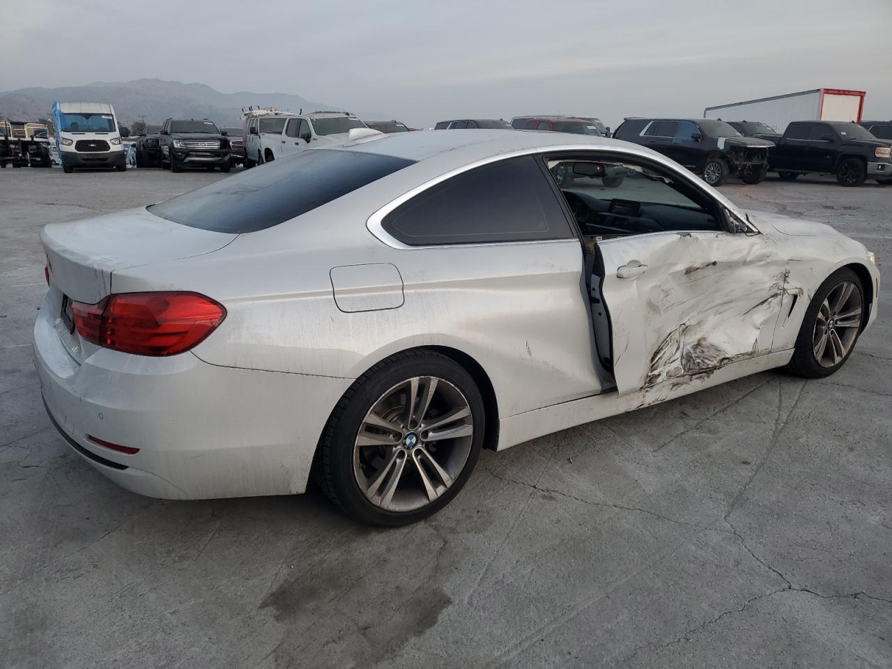 VIN WBA4R7C5XHK876353 2017 BMW 4 SERIES no.3