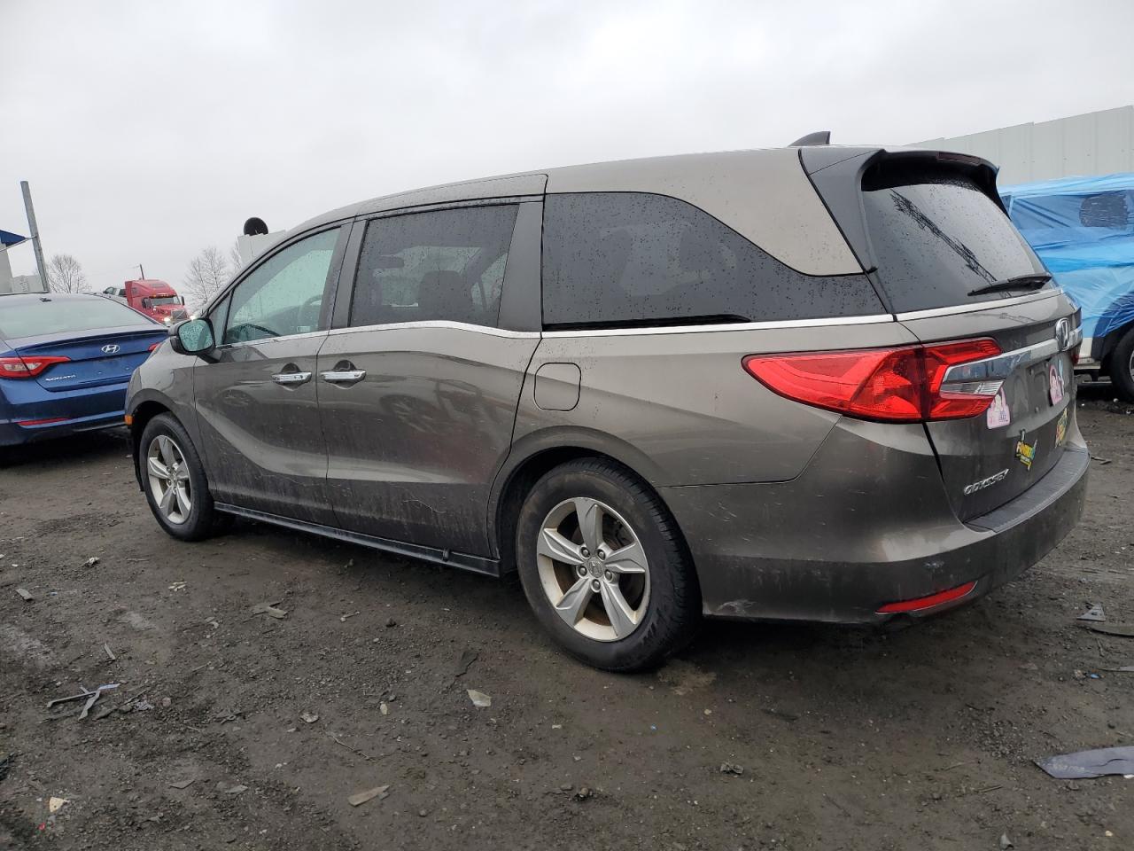 2019 Honda Odyssey - Image 2