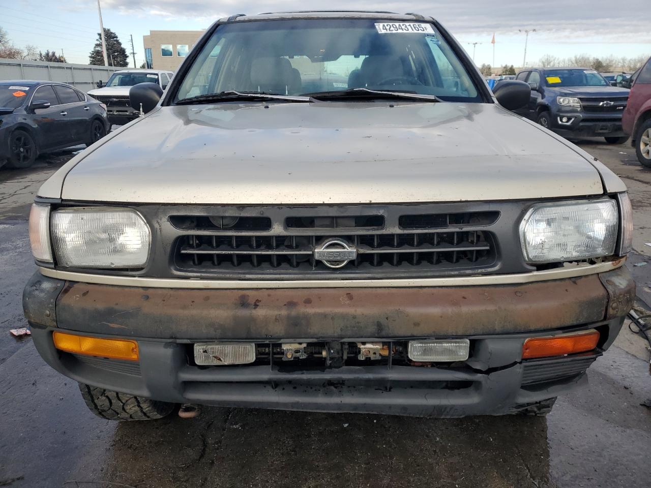 1998 Nissan Pathfinder - Image 5