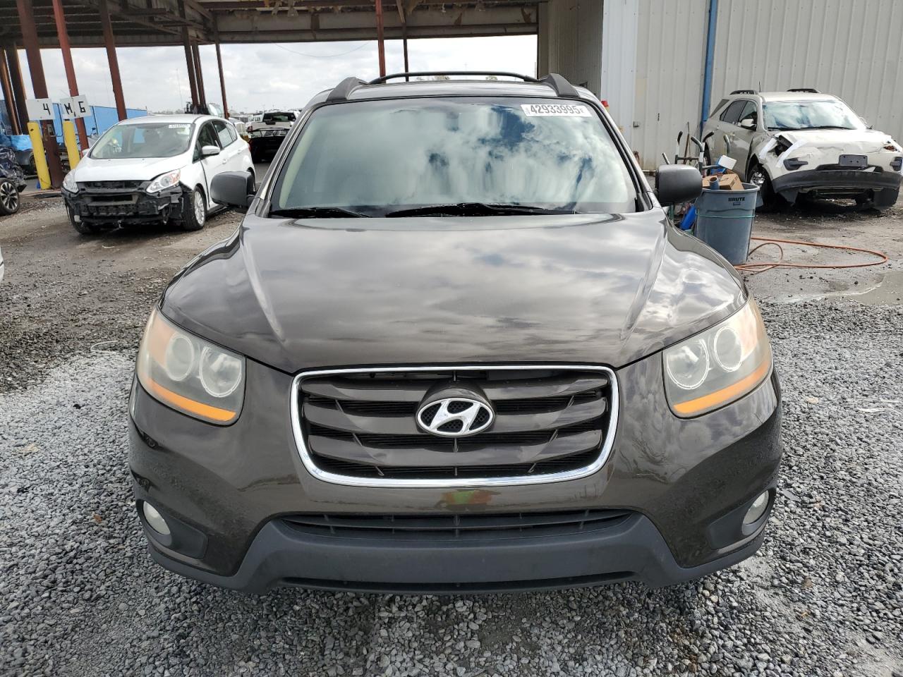 2011 Hyundai Santa Fe - Image 5