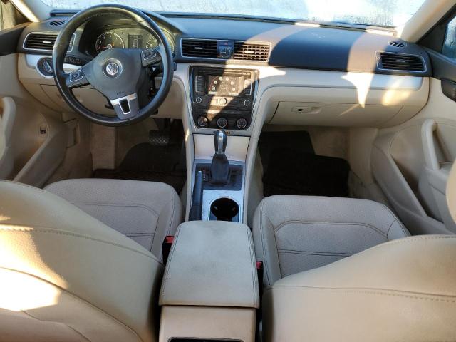  VOLKSWAGEN PASSAT 2013 Бургунді