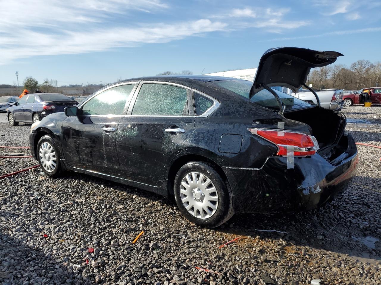 2013 Nissan Altima - Image 2