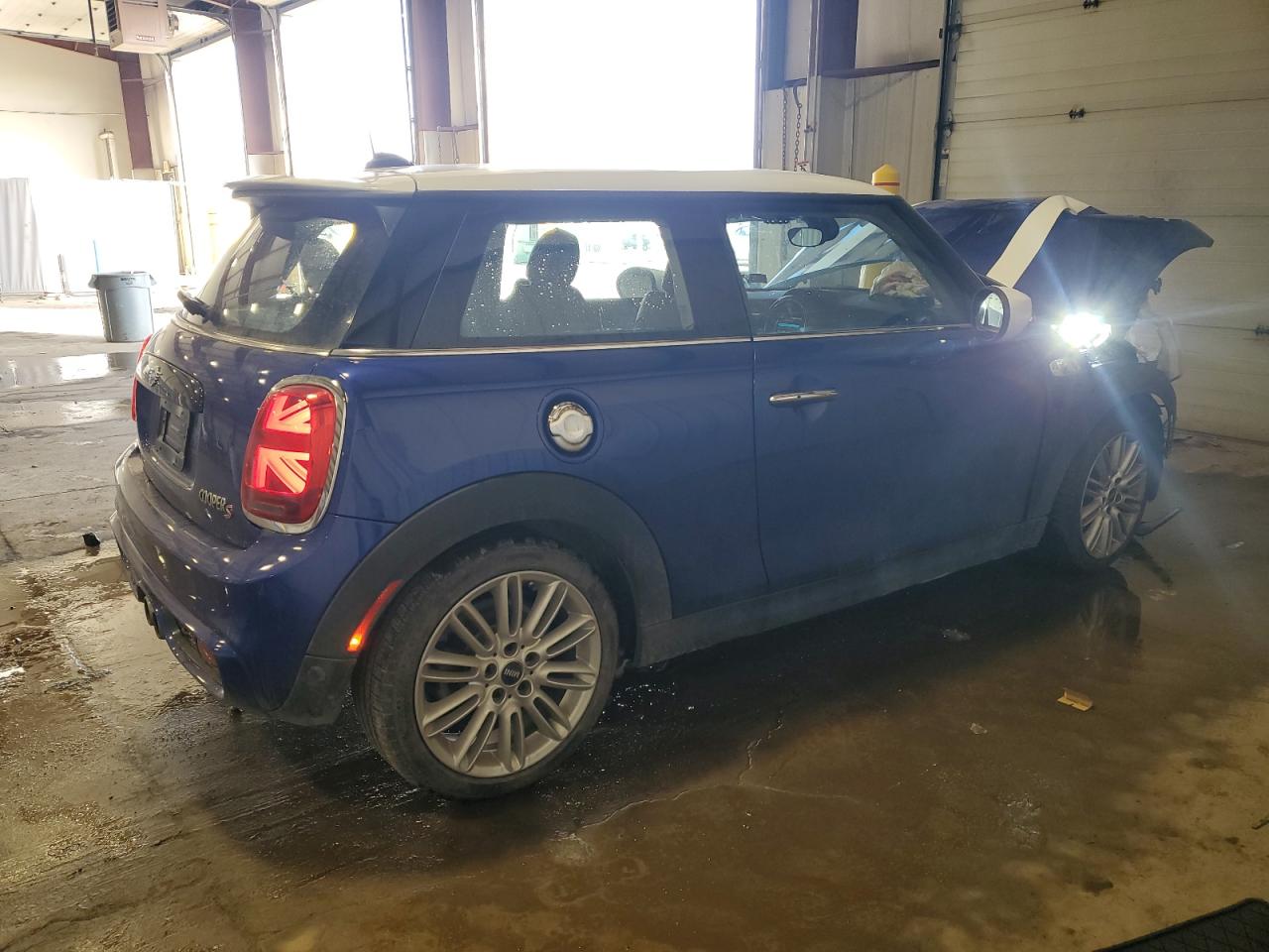 2020 MINI Cooper - Image 3