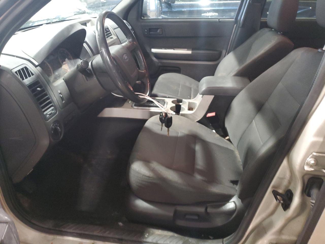 2011 Ford Escape - Image 7