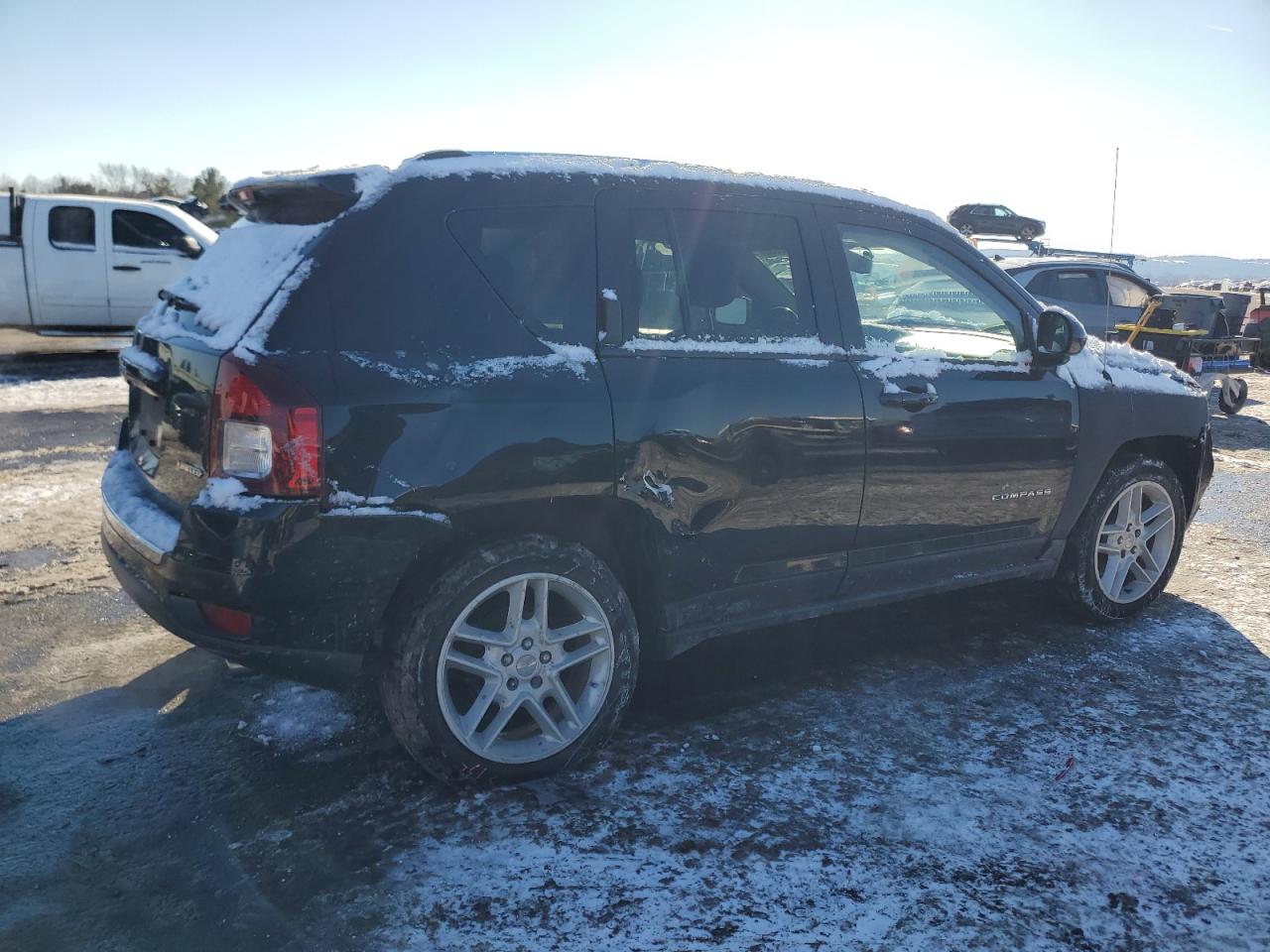 2015 Jeep Compass - Image 3