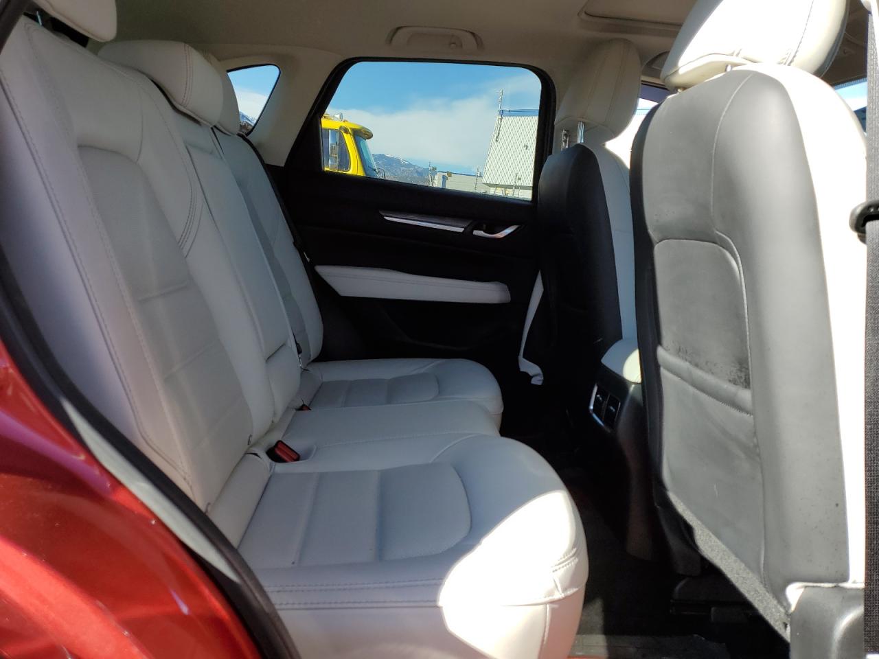 2018 Mazda CX-5 - Image 11