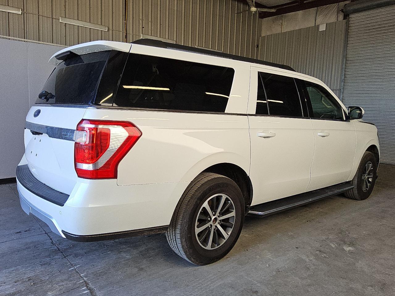 2021 Ford Expedition - Image 3