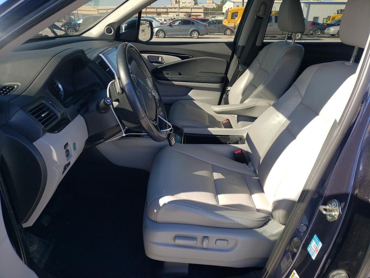 2017 Honda Pilot - Image 7