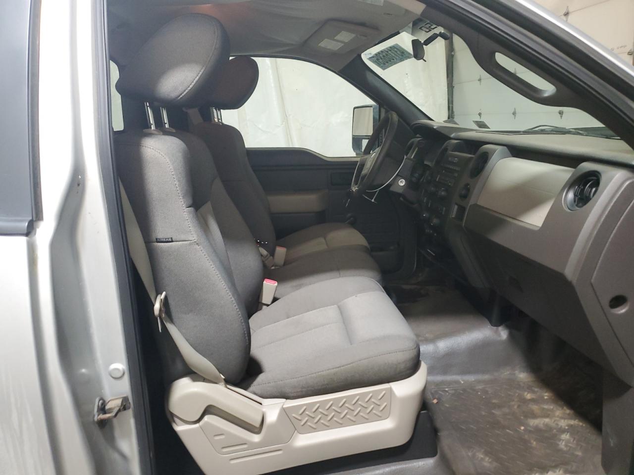 2009 Ford F-150 - Image 10