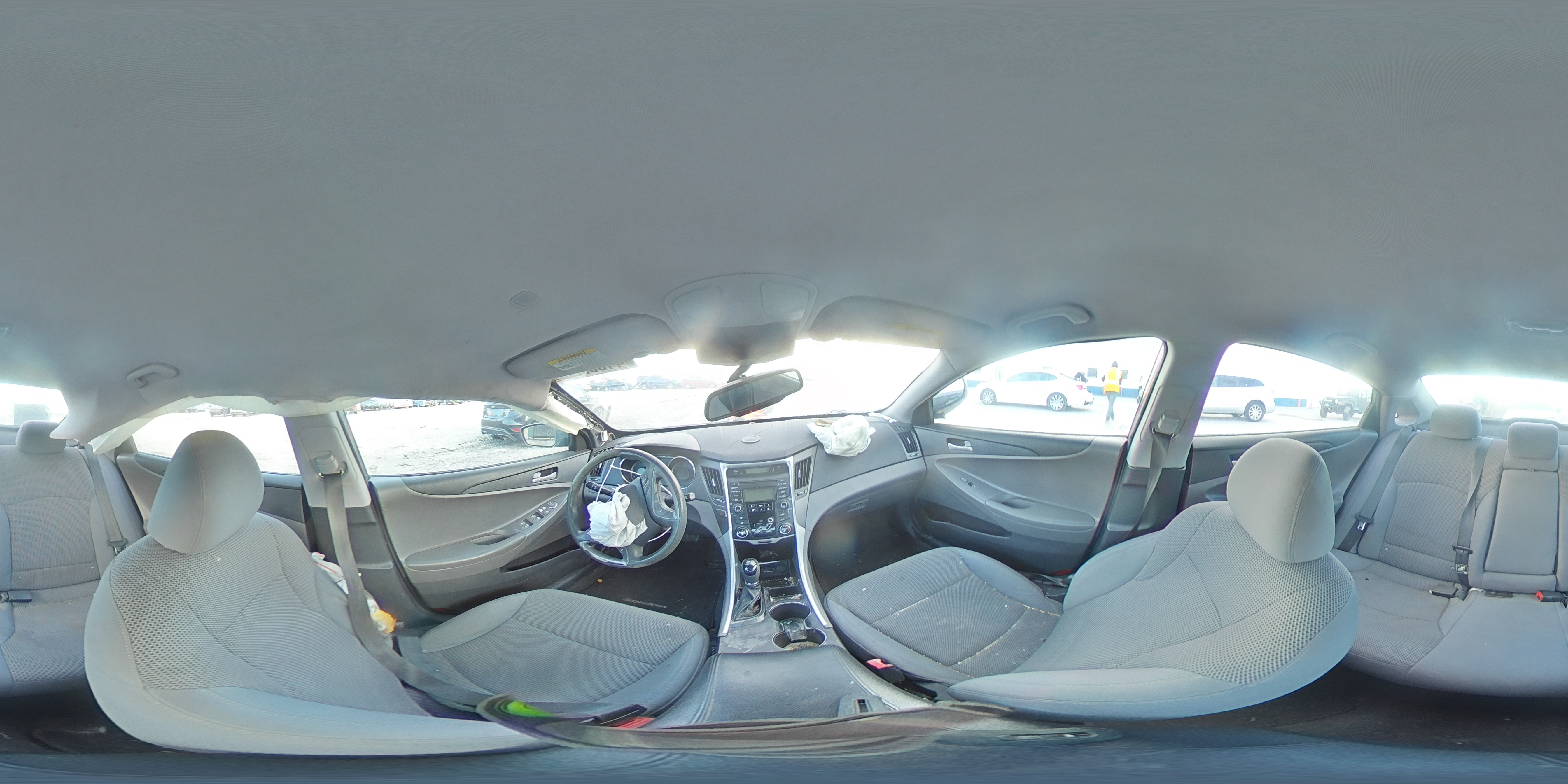 2013 Hyundai Sonata - Image 13