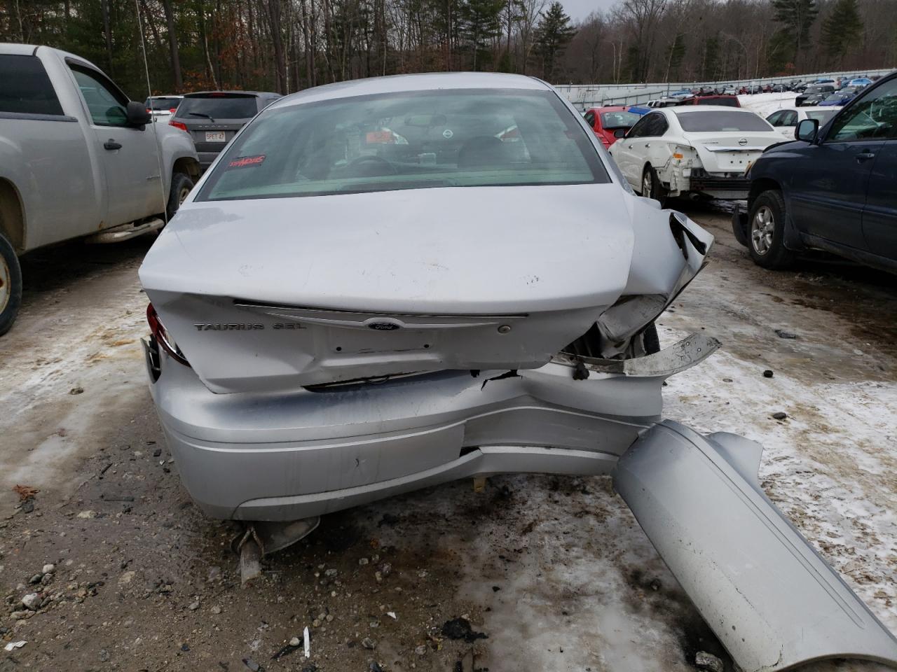 2006 Ford Taurus - Image 6