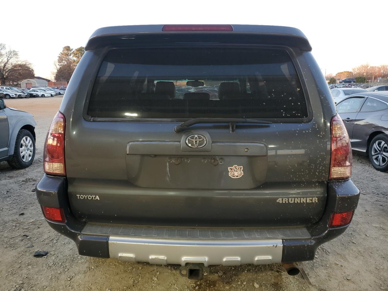 2004 Toyota 4Runner - Image 6