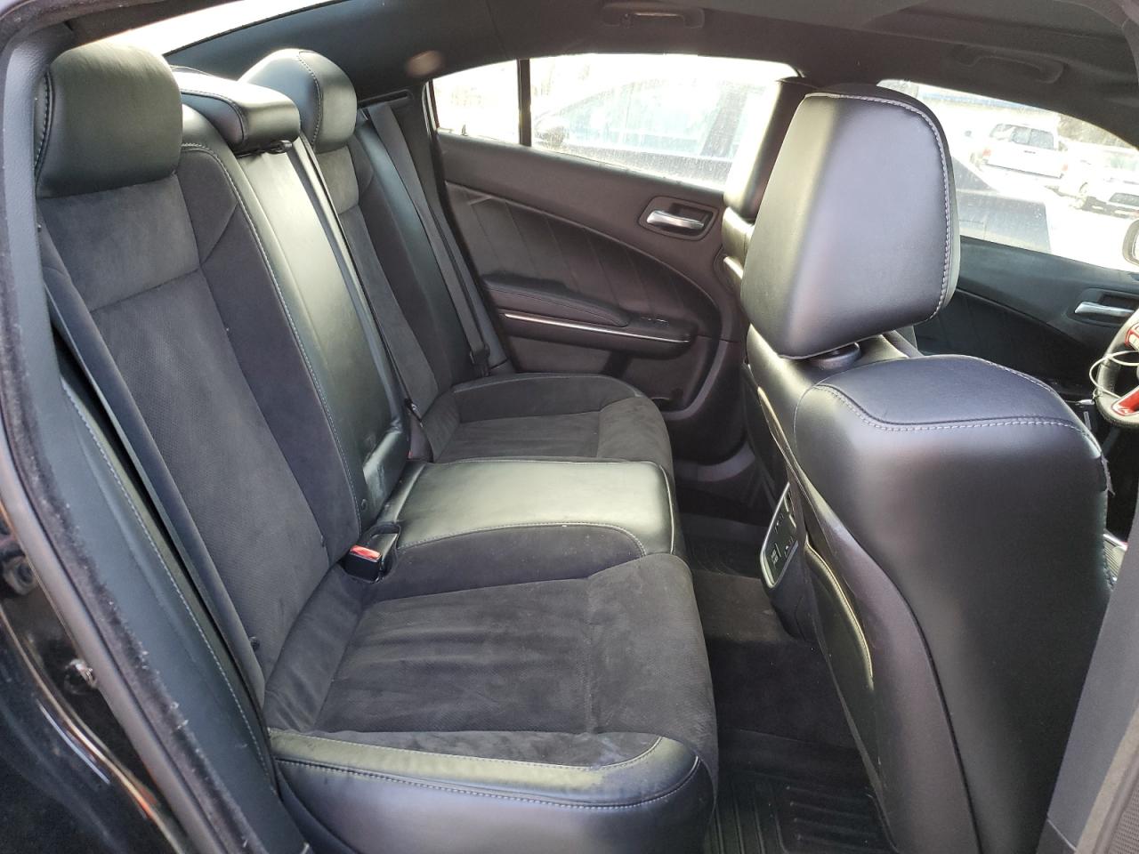 2016 Dodge Charger - Image 10