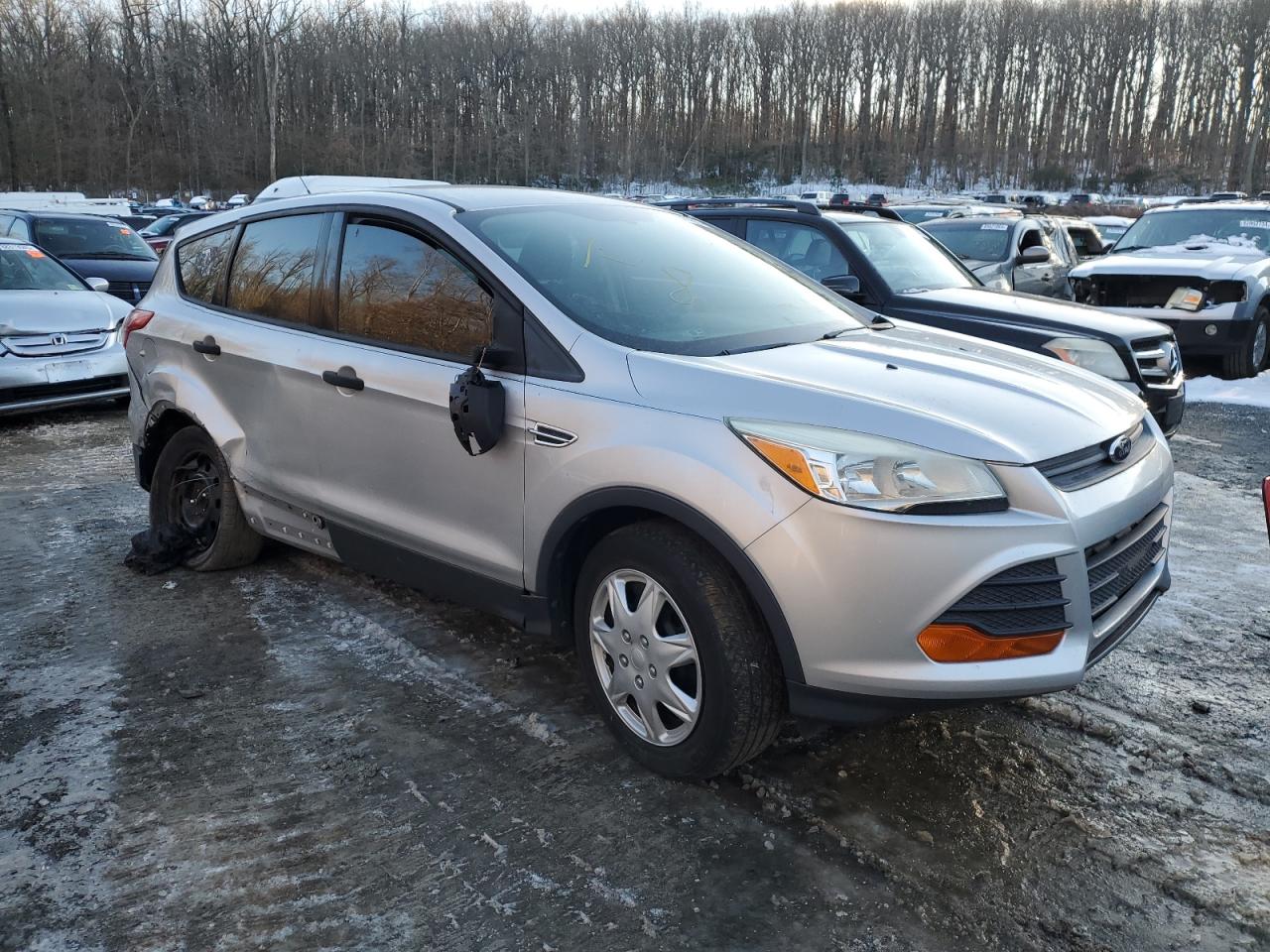 VIN 1FMCU0F70DUB43126 2013 FORD ESCAPE no.4