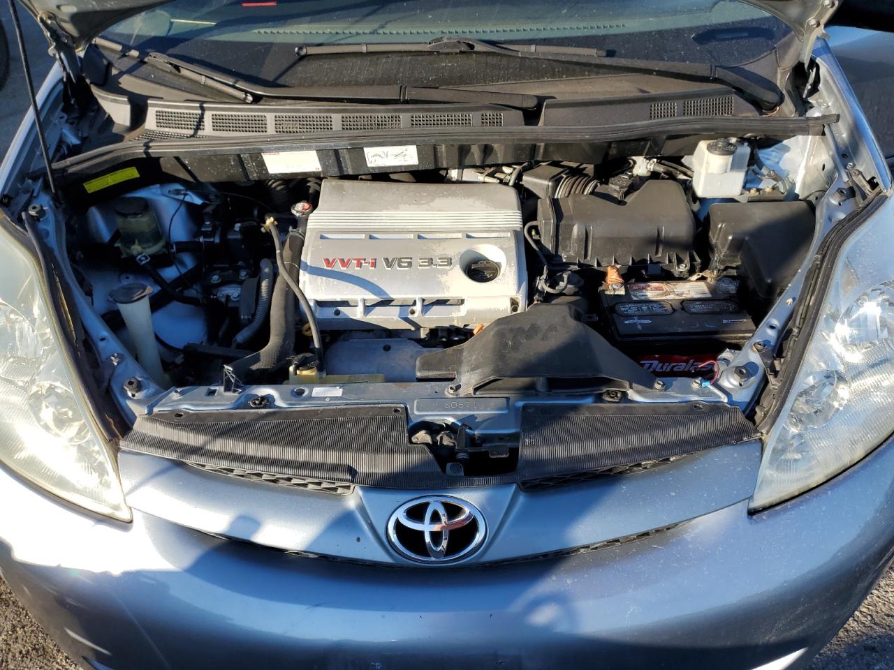 2006 Toyota Sienna - Image 12