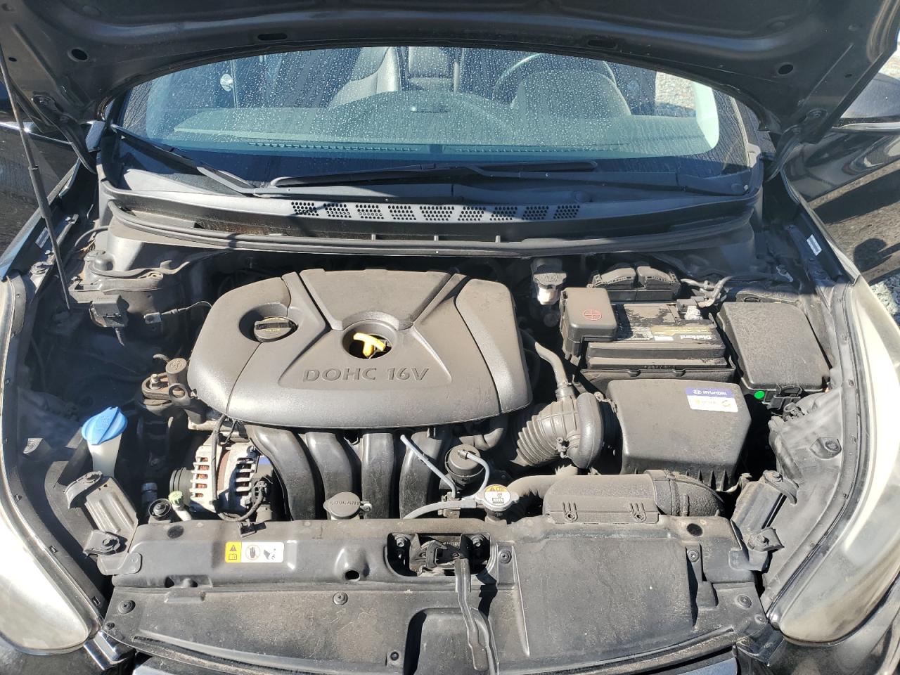 2014 Hyundai Elantra - Image 11