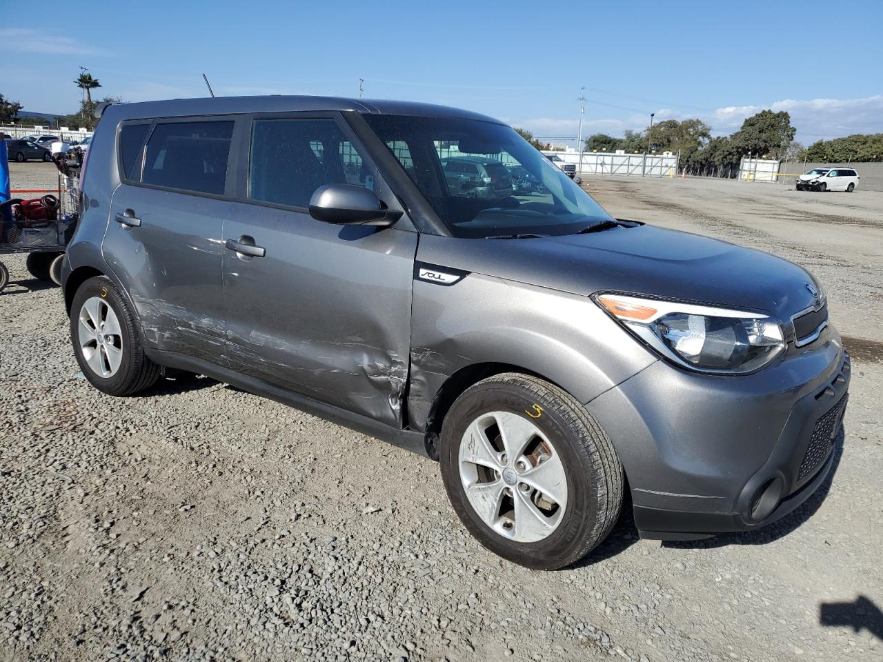 VIN KNDJN2A20G7270381 2016 KIA SOUL no.4