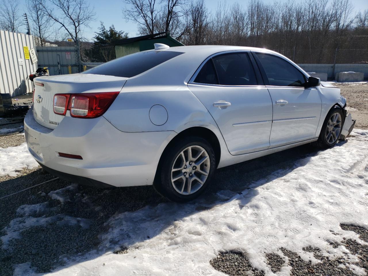 2016 Chevrolet Malibu - Image 3