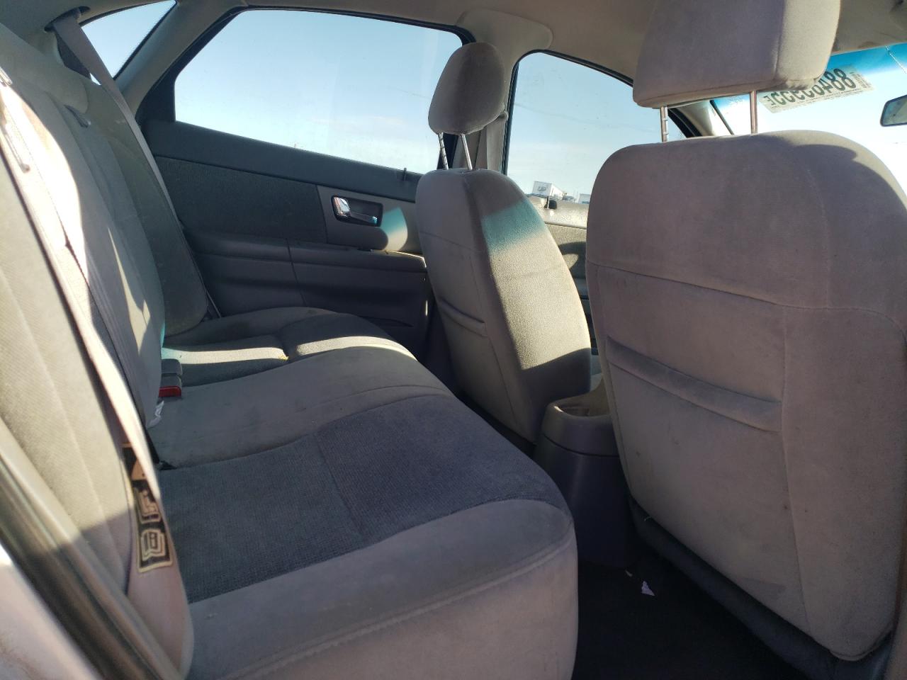 2000 Ford Taurus Se VIN: 1FAFP5327YG202472 Lot: 53910525