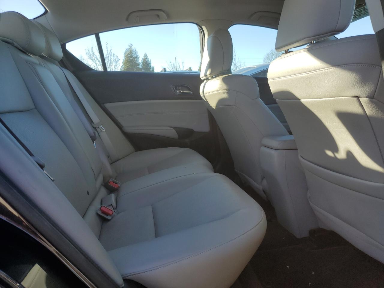 2016 Acura ILX - Image 10