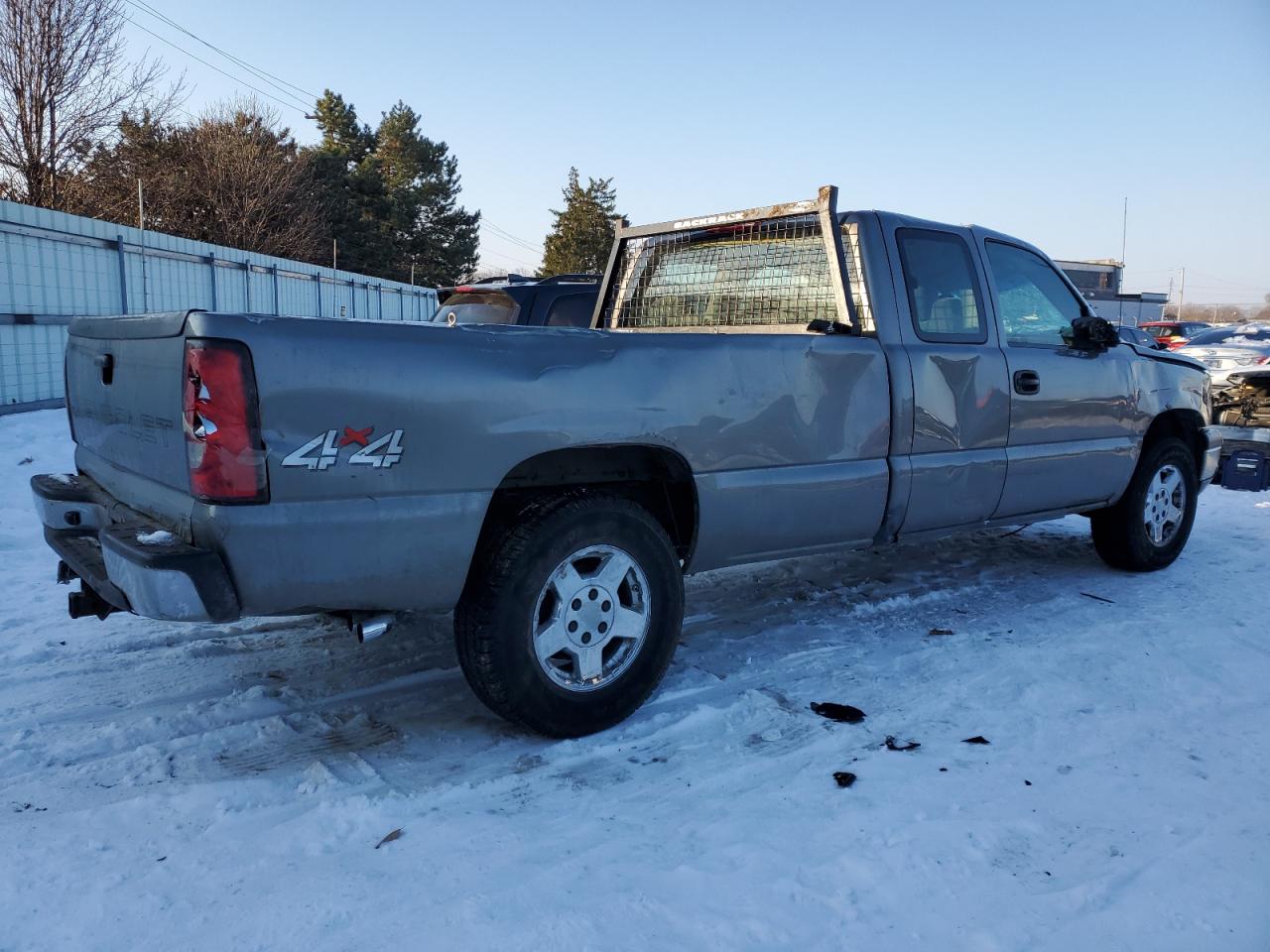 2006 Chevrolet Silverado - Image 3