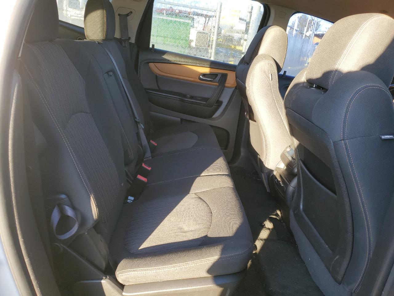2013 Chevrolet Traverse - Image 11