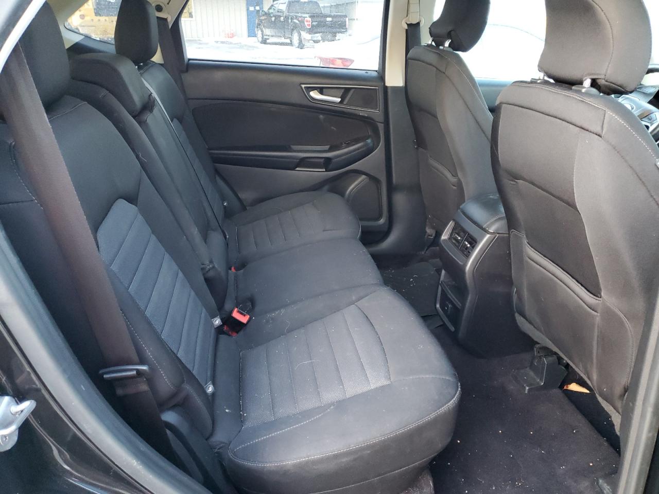 2015 Ford Edge - Image 11