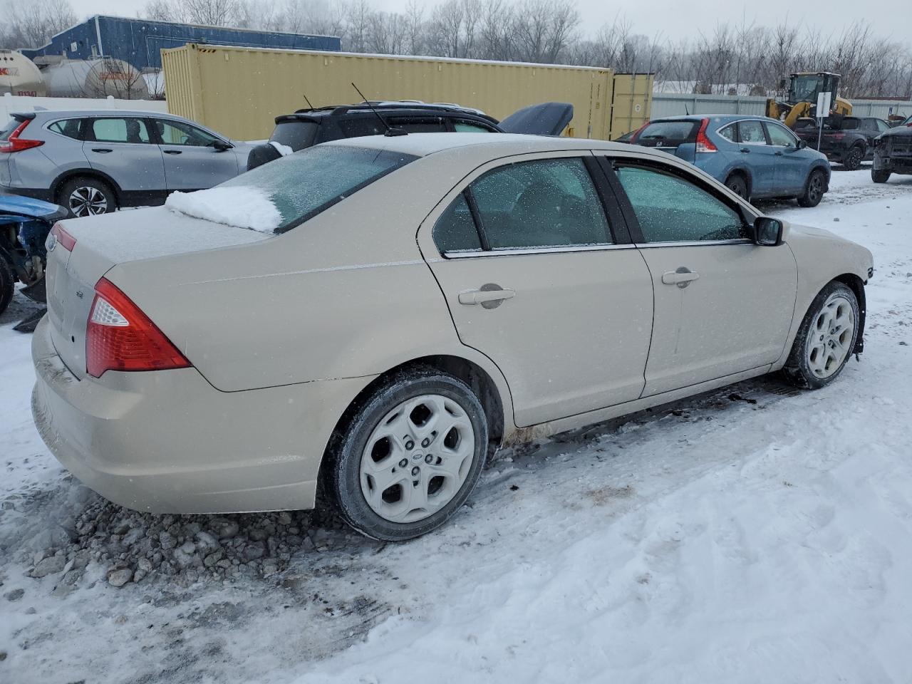 2010 Ford Fusion - Image 3