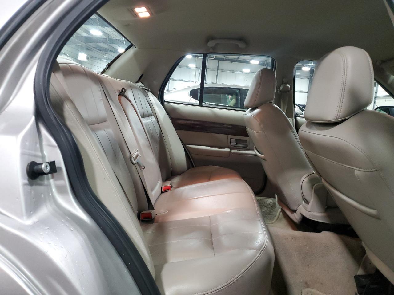 2006 Mercury Grand Marquis - Image 10