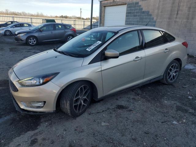  FORD FOCUS 2018 Beżowy