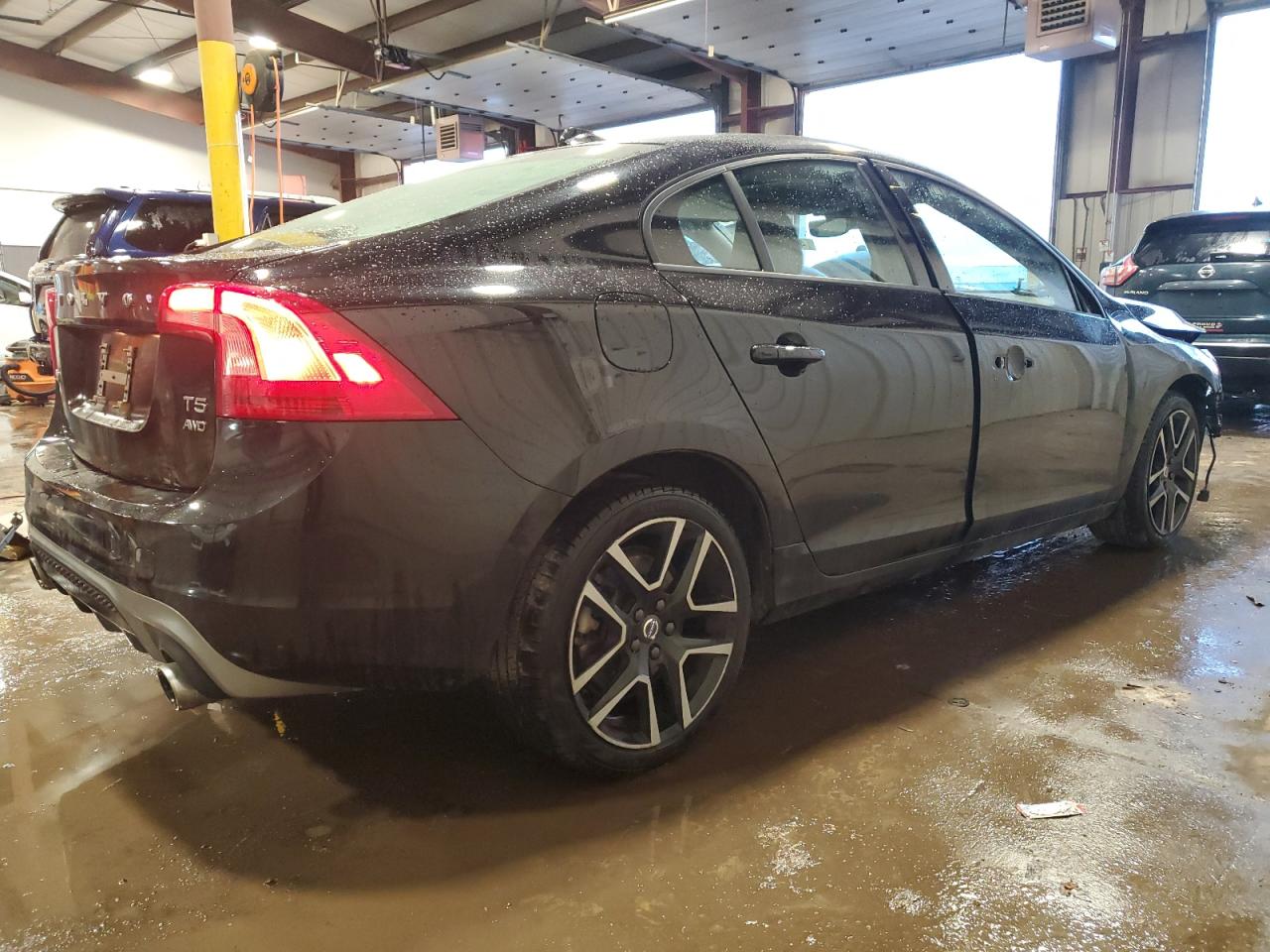 2017 Volvo S60 - Image 3