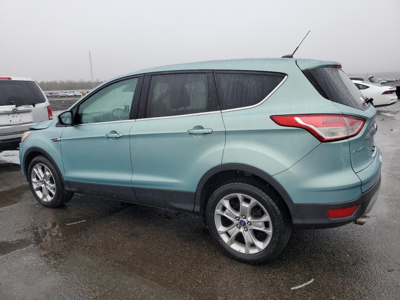 2013 Ford Escape - Image 2