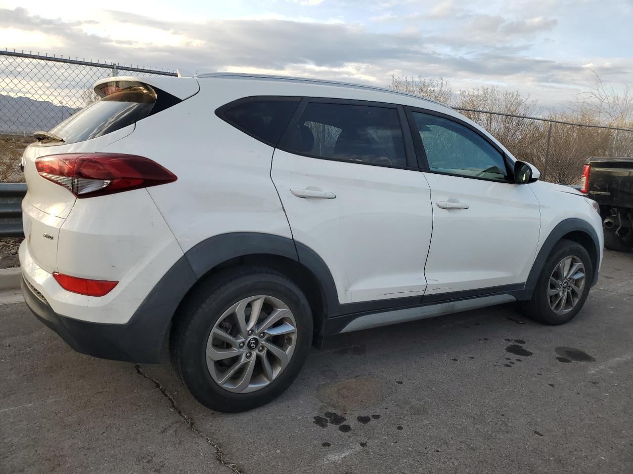 2018 Hyundai Tucson - Image 3