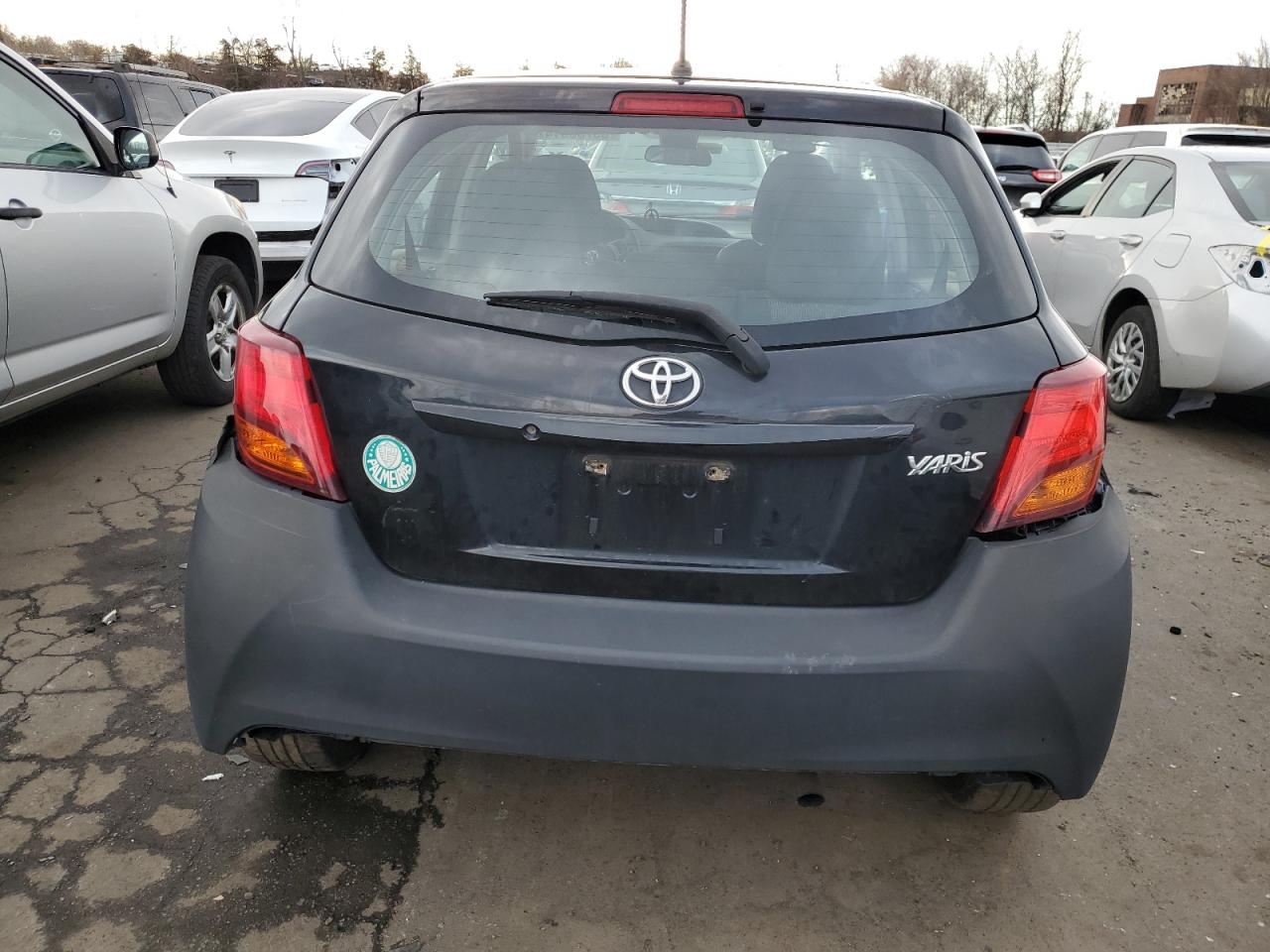 VIN VNKKTUD33HA073405 2017 TOYOTA YARIS no.6