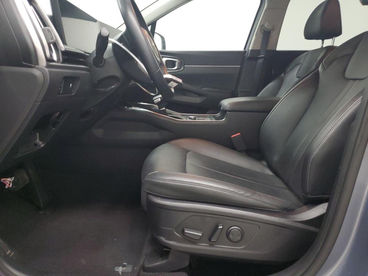 2024 Kia Sorento - Image 7