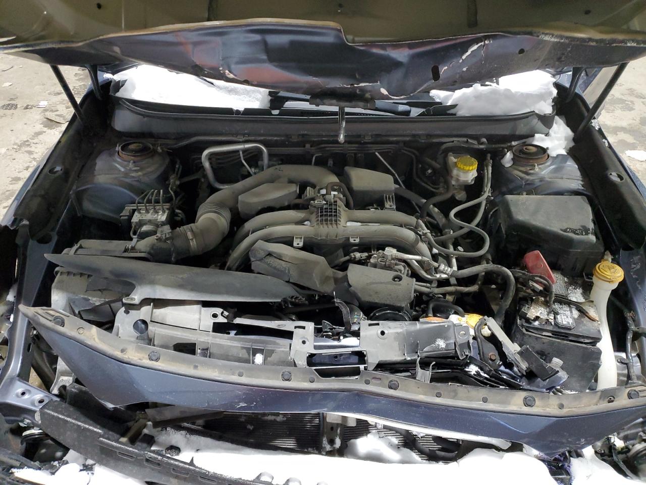 2018 Subaru Outback - Image 12