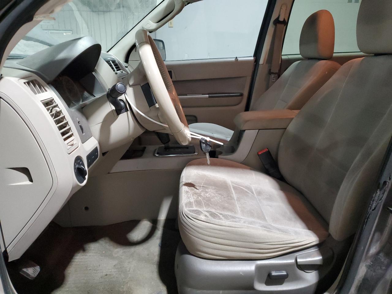 2011 Ford Escape - Image 7