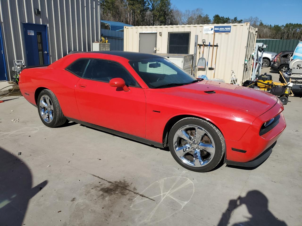 2013 Dodge Challenger - Image 4