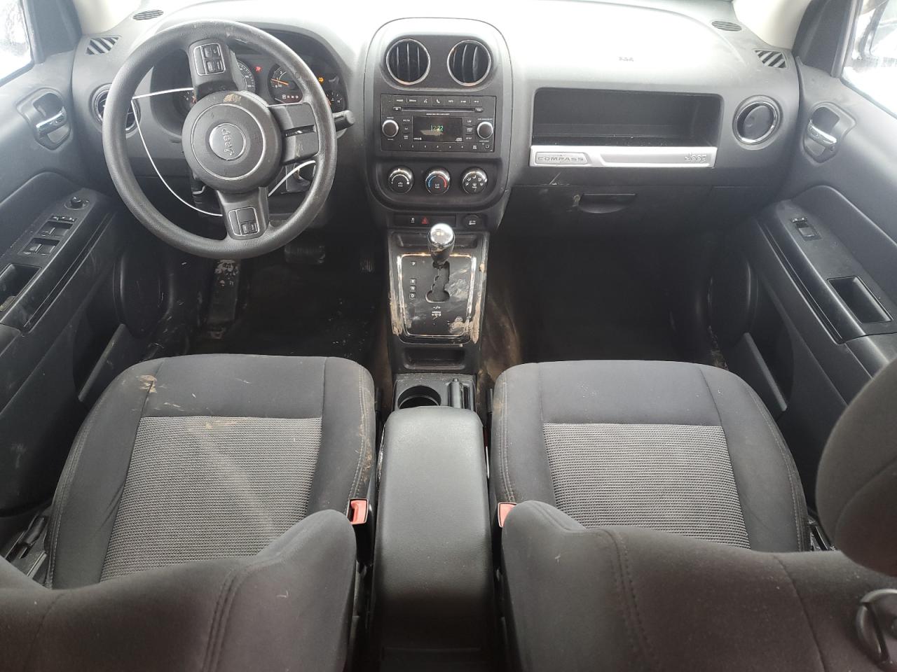 2016 Jeep Compass - Image 8