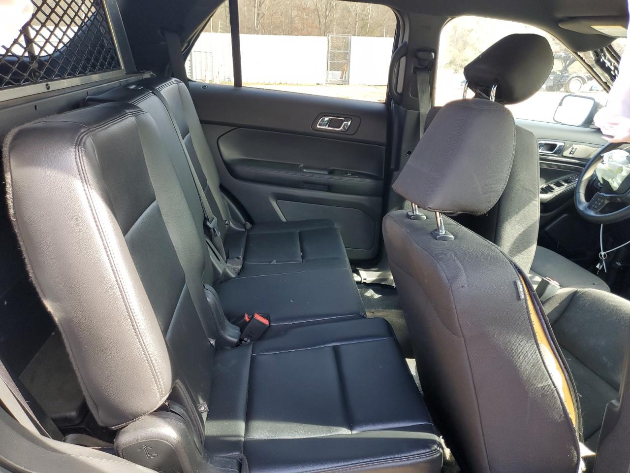2018 Ford Explorer - Image 10